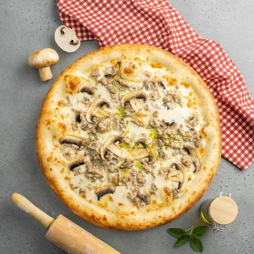 Пицца Жюльен с трюфельным маслом