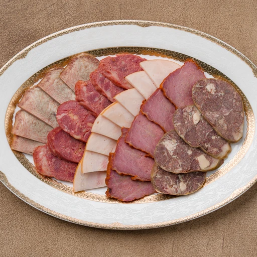 Ассорти мясное
