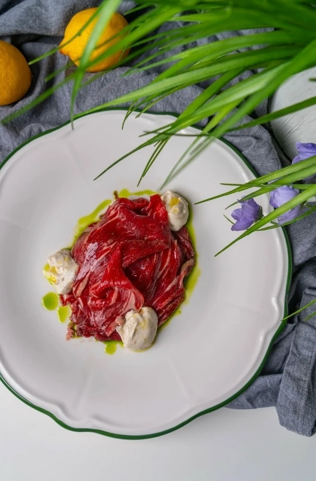 Карпаччо с маринованными вешенками