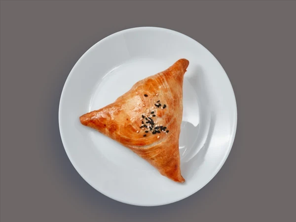 Самса с говядиной (110 гр)