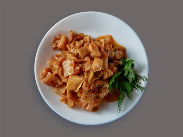 Капуста тушеная (200 гр)