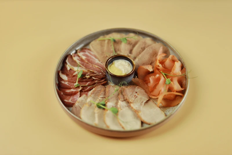 Мясное ассорти
