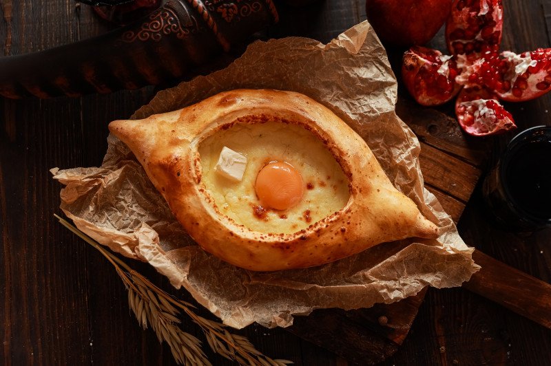 Хачапури по-аджарски