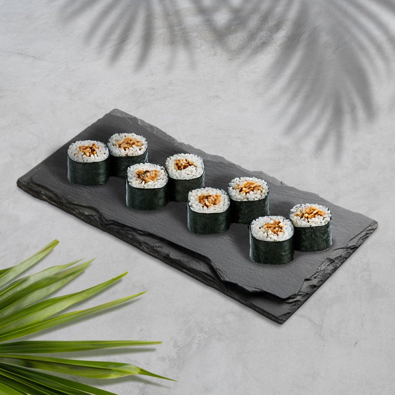 Маки Унаги